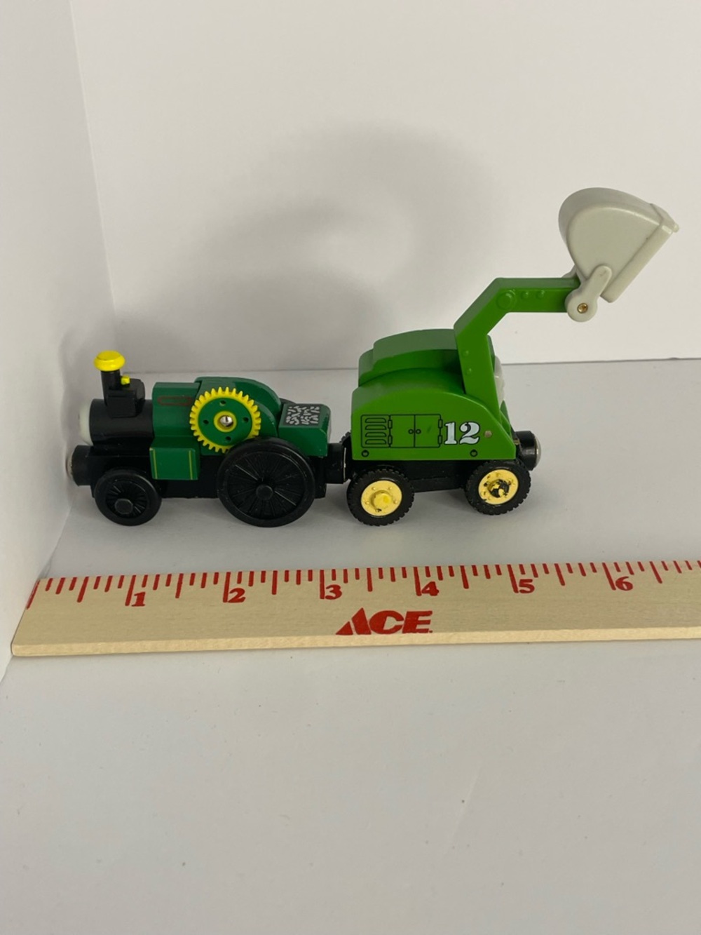 2003 Thomas And Friends Alfie Excavator and Trevor Traction Engine Wood Magnetic - Picture 11 of 13